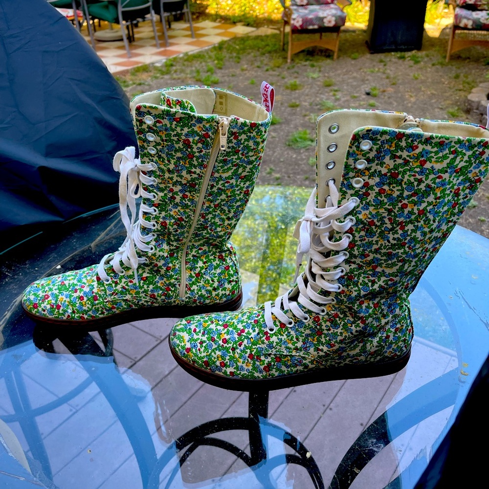 COPY - “Rare Find” high quality high top tennis with beautiful colors.